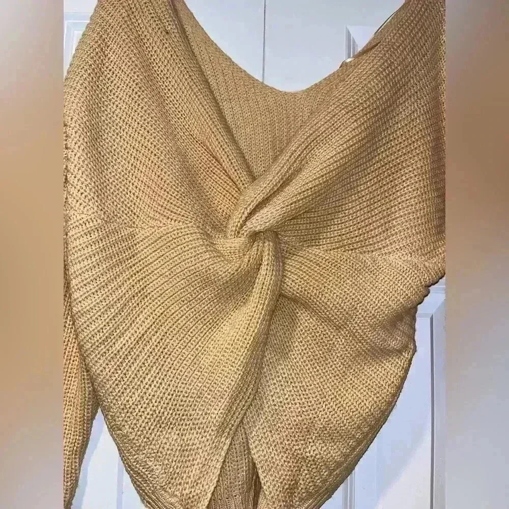 Warm & Cozy Beige V-Neck‎ Chunky Knit Oversized Sweater Twist Knot, Crop